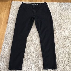 Black seven7 skinny jeans